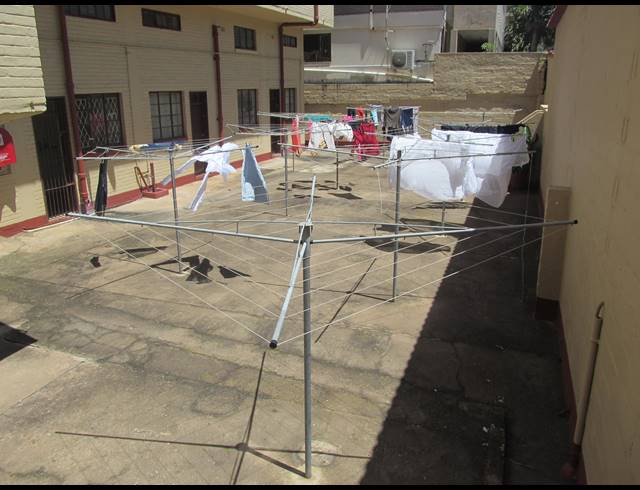 1 BEDROOM APARTMENT FOR SALE IN SCOTTBURGH CENTRAL